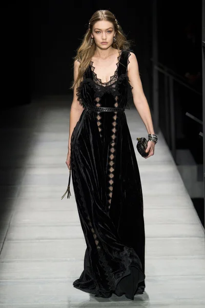 Look 66